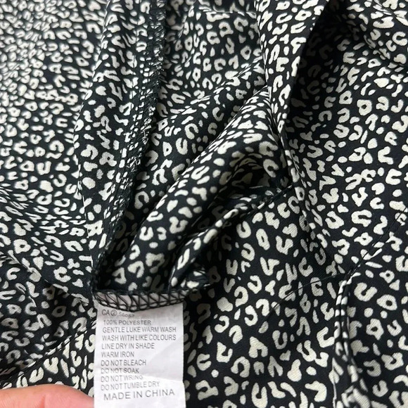 Princess Polly NEW MOOD TOP BLACK Sz 2 - Picture 10 of 15